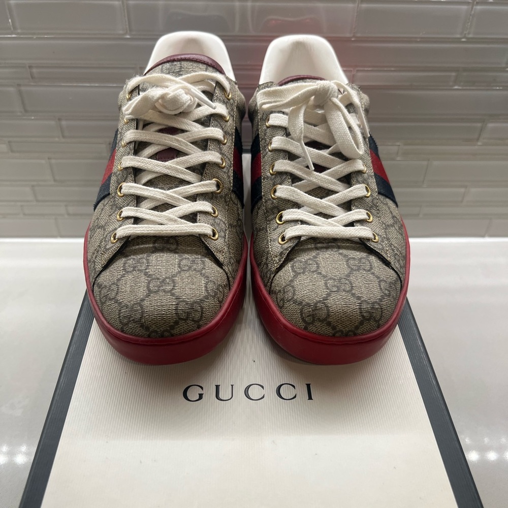 Men’s Gucci Shoes